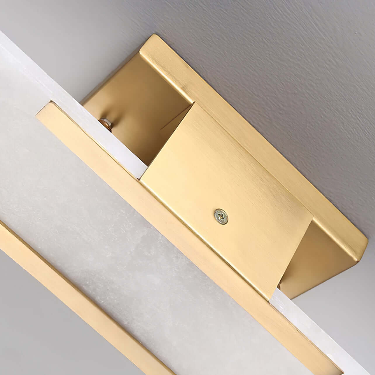 Modern Vägglampa - Alabaster & Metall