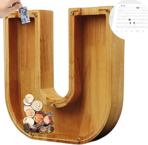 TreasureNest Myntbank | Personlig träbesparingslåda i A-Z bokstavsdesign