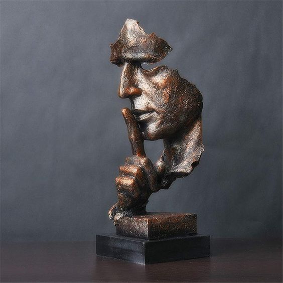 Serenity Sculpt – Abstrakt Skulptur för Lugna Reflektioner i Ditt Inre
