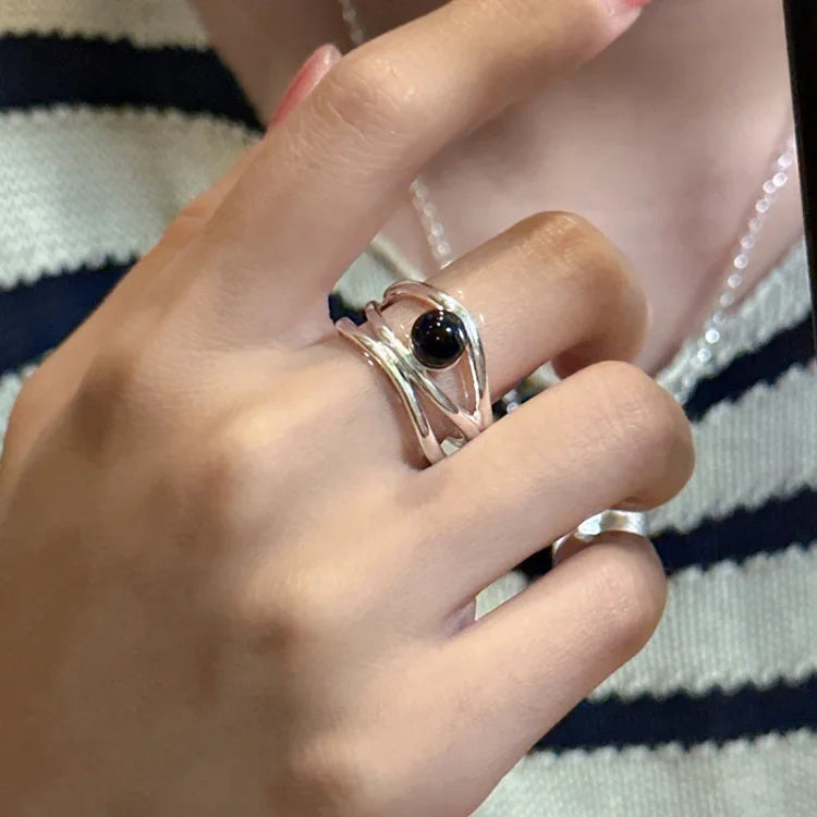 Svart Onyx Multi-Line Ring – Arden