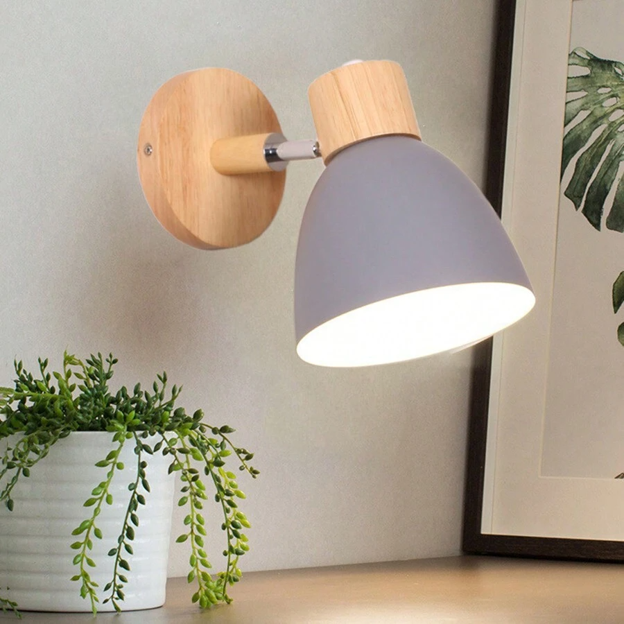 Helga Trä Vägglampa – Skandinavisk Design för Stilfull Belysning