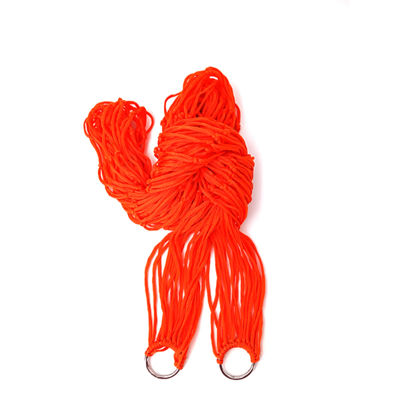 Robust Nylon Hängmatta – Ergonomisk och Multifunktionell för Utomhusbruk