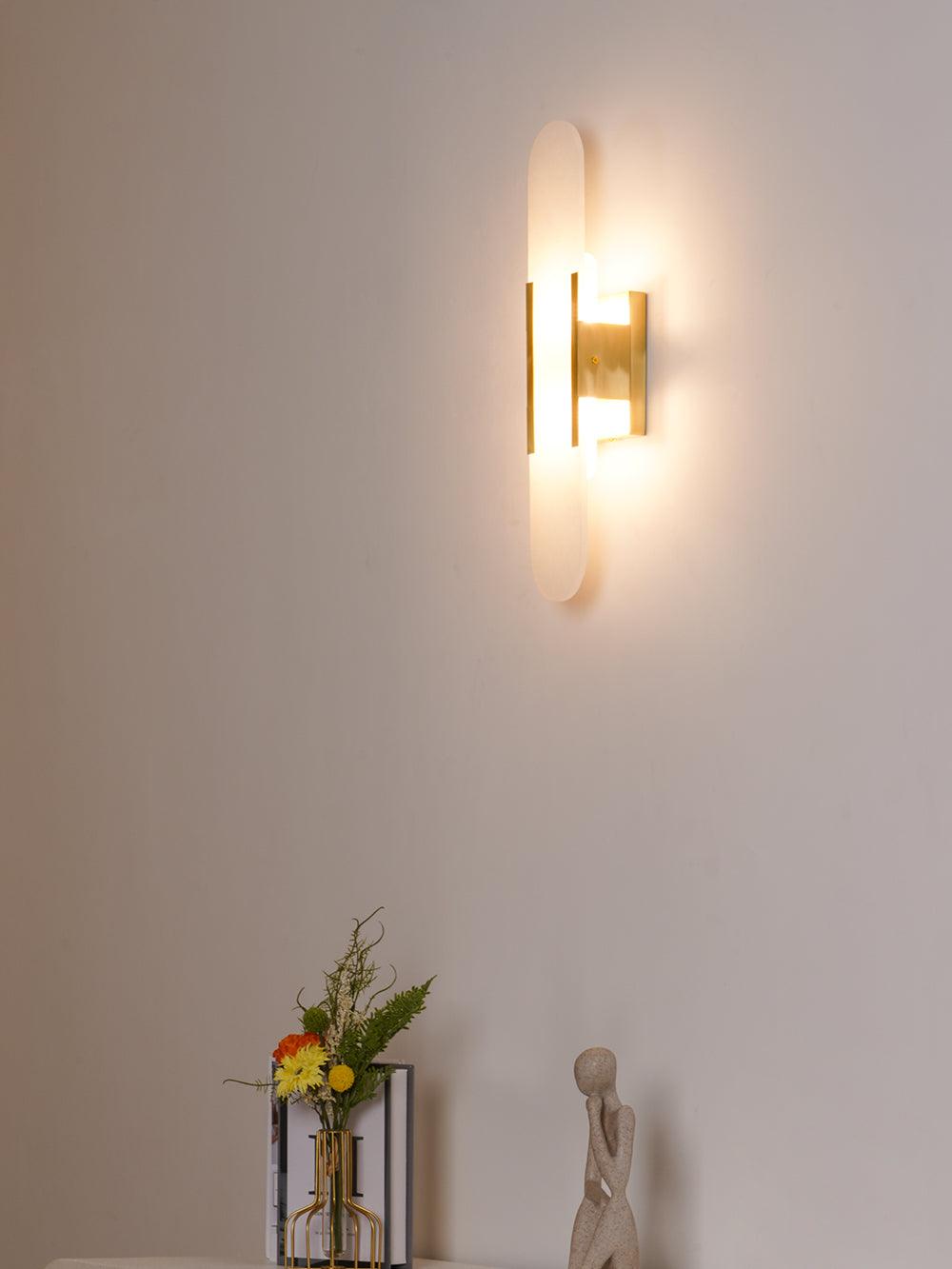 Modern Vägglampa - Alabaster & Metall