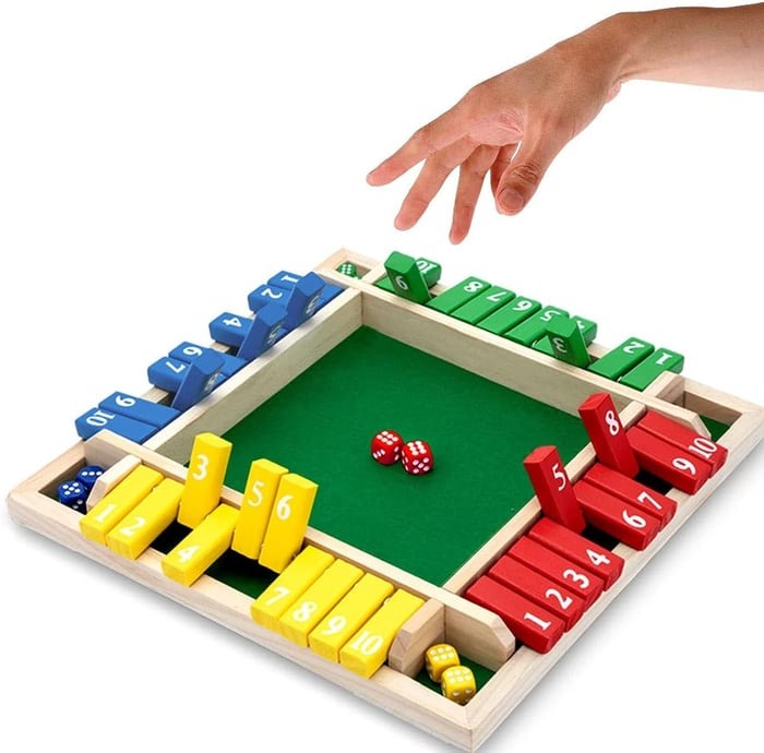 Strategiskt Tärningsspel – CloseBox