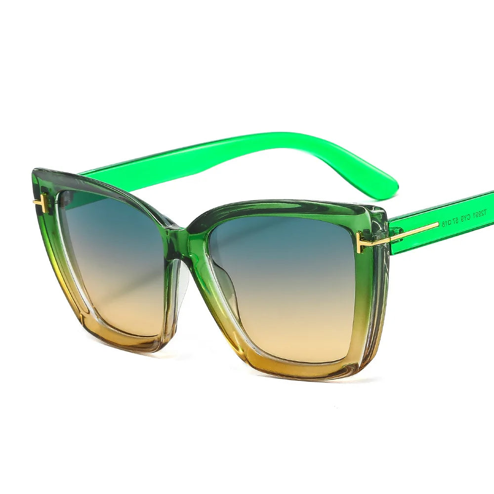 Stiliga Cat-Eye Solglasögon med UV-skydd och Gradient - VueLuxe