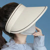 Trendig Uppvikbar Solhatt med Extra Skydd – FoldSun Pro