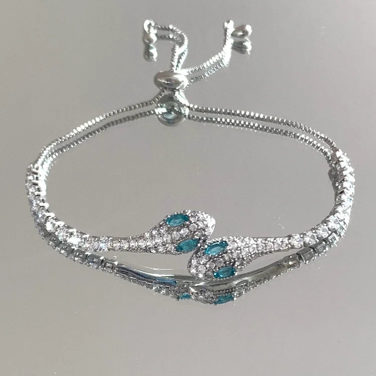 Silverormsarmband med zirkonia – Lyra