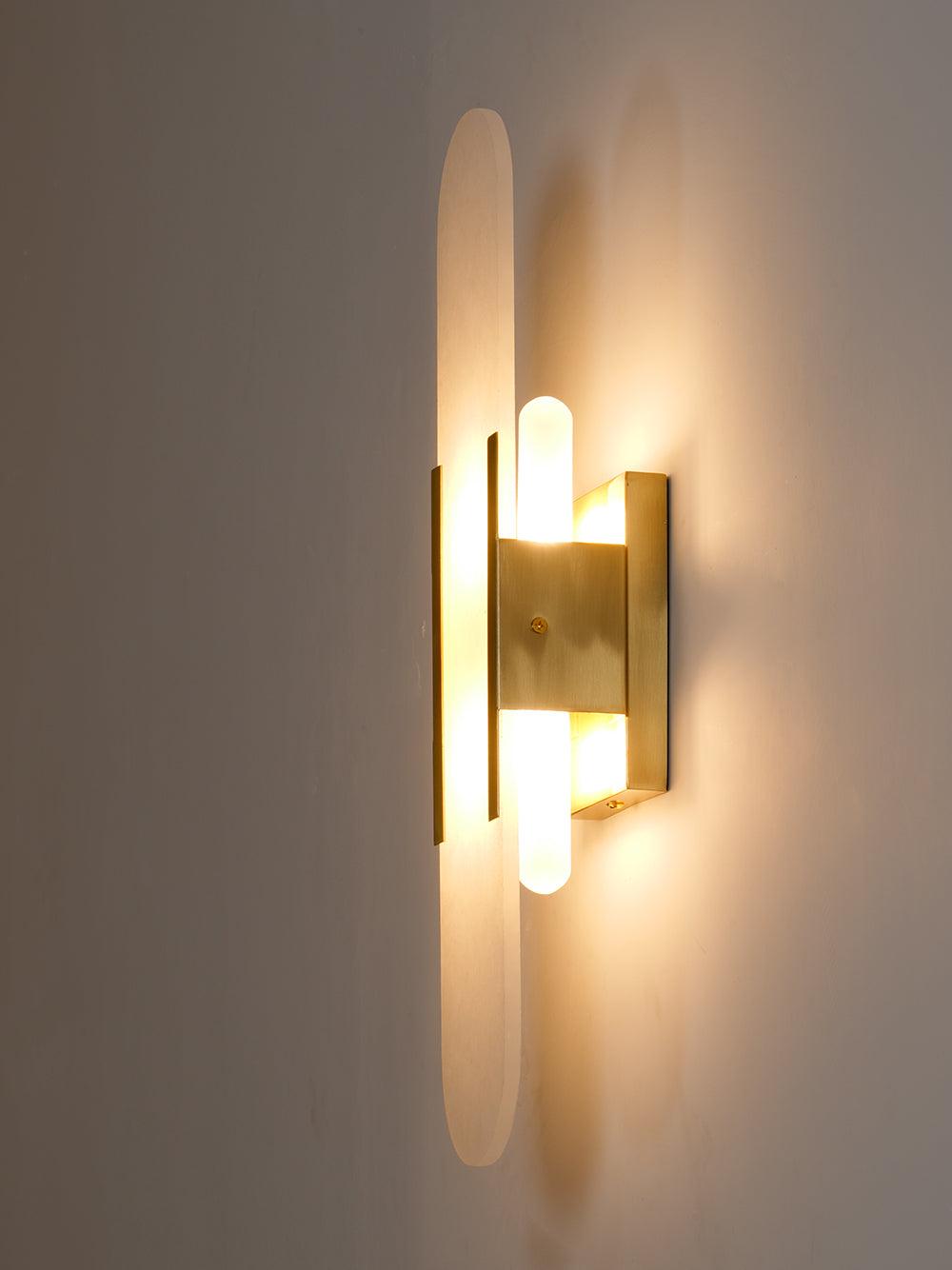 Modern Vägglampa - Alabaster & Metall