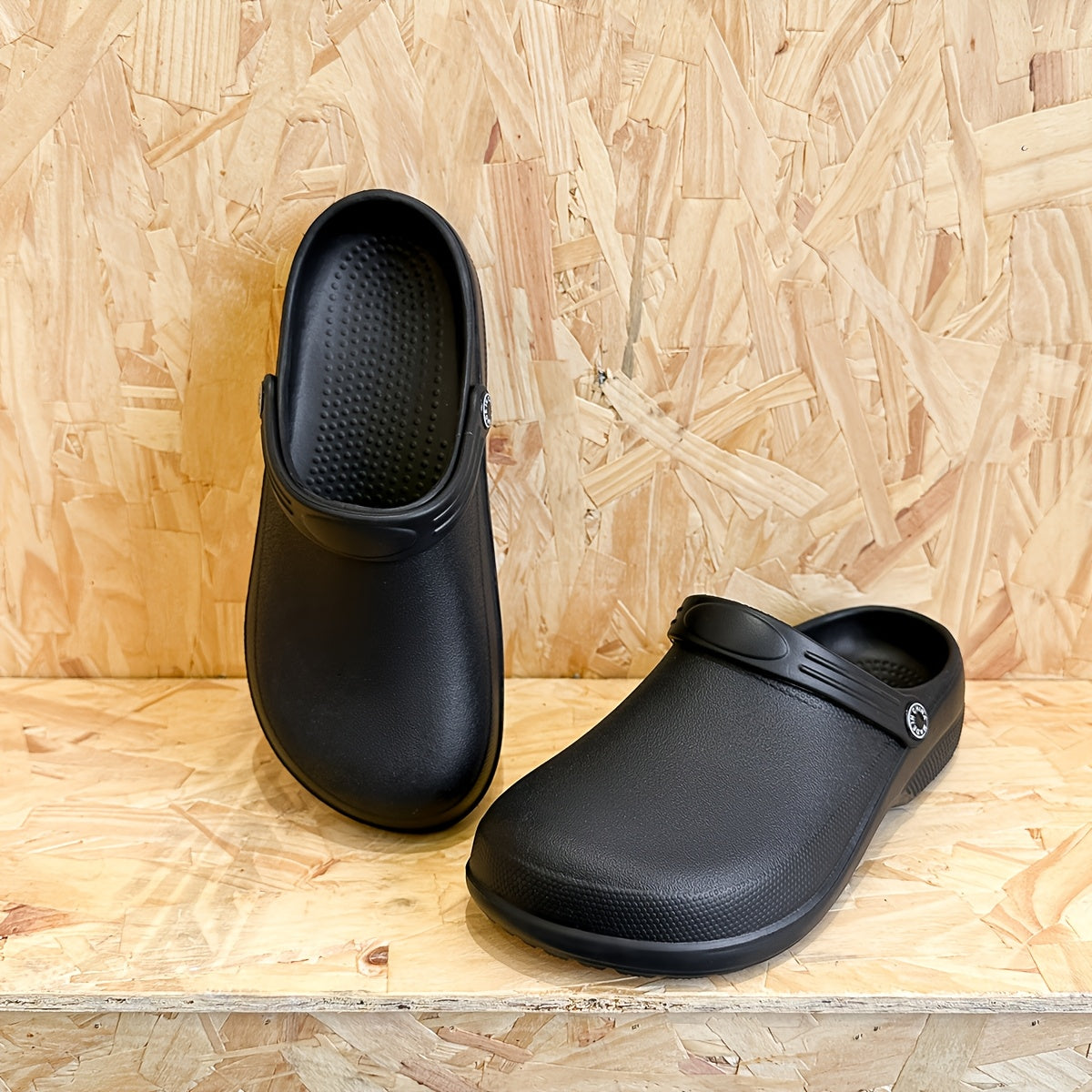 Halkfria Trädgårds- och Arbetsklumpar för Män – Bekväma Slip-ons för Alla Säsonger