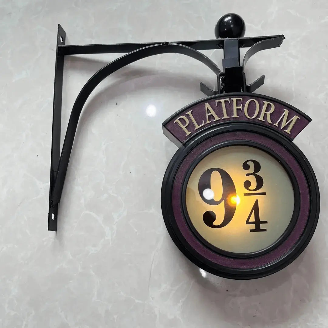 Magisk Plattform 9¾ Vägglampa - LumosWall