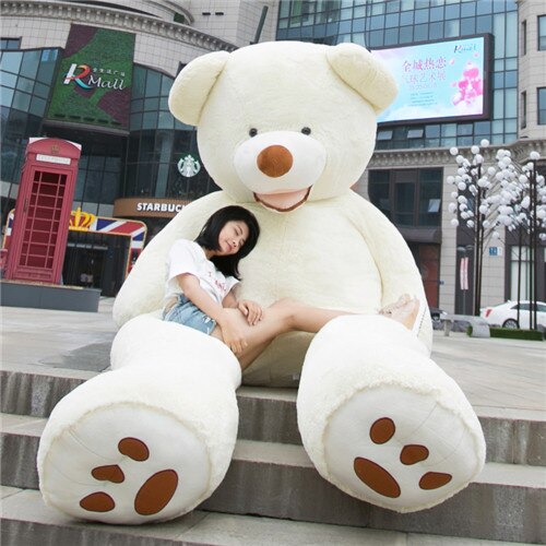 Giant Plush Cuddle Bear – HugHero