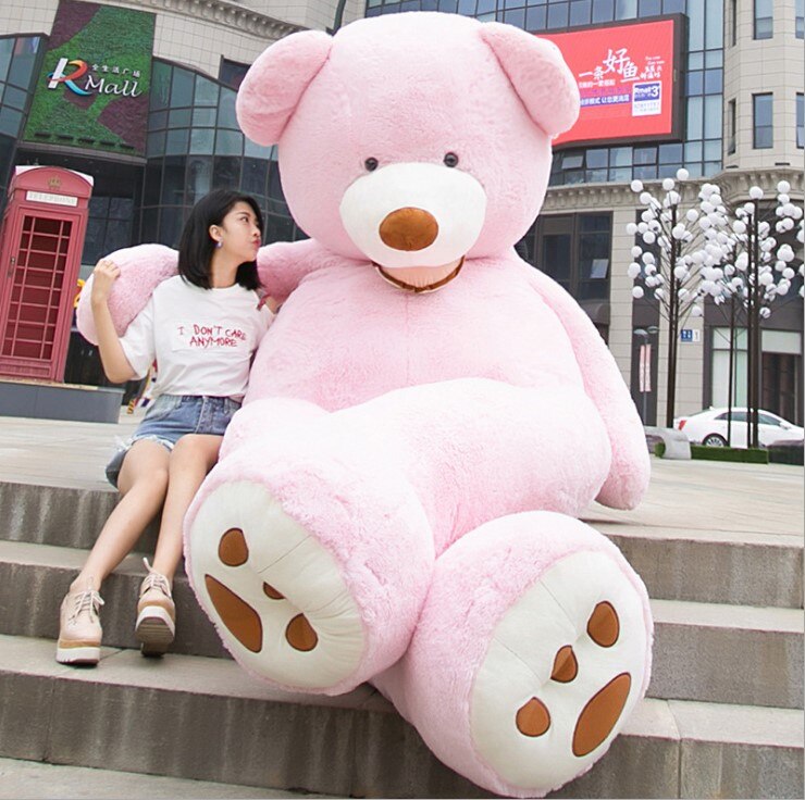 Giant Plush Cuddle Bear – HugHero