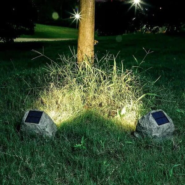 Trädgårdsstenlampa - LED Solenergi Utomhuslampa