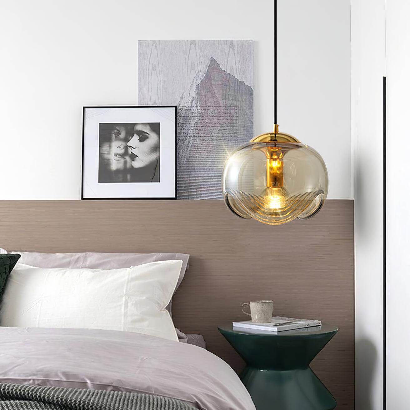 Svängande Taklampa - Stilren & Unik Design