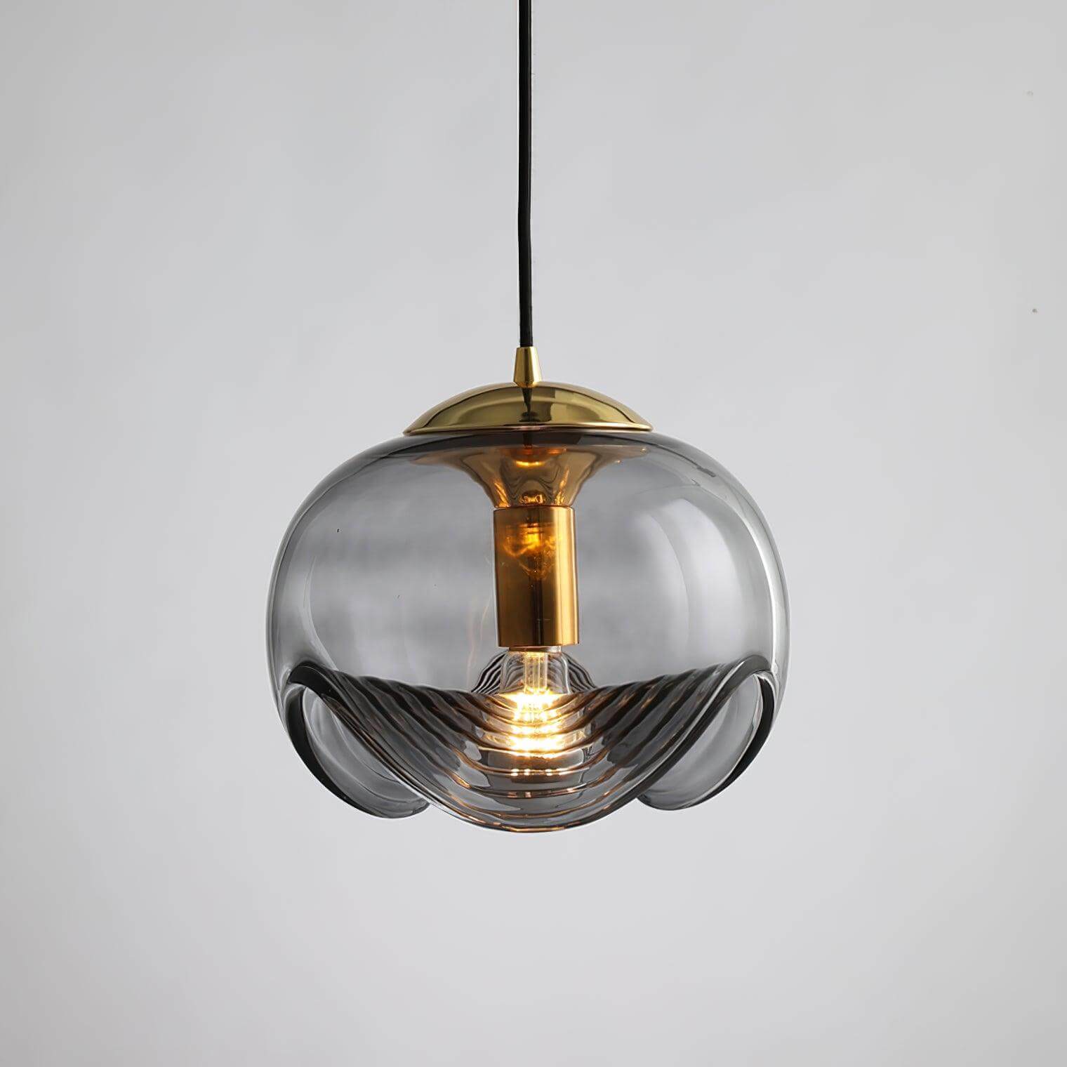 Svängande Taklampa - Stilren & Unik Design