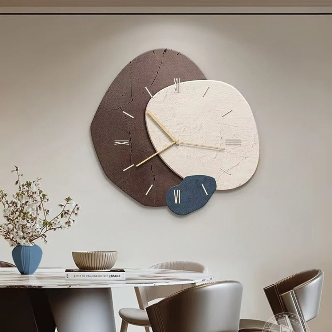 LunaWood Accent Väggklocka – Naturlig Elegans med Mjuk LED-ljus