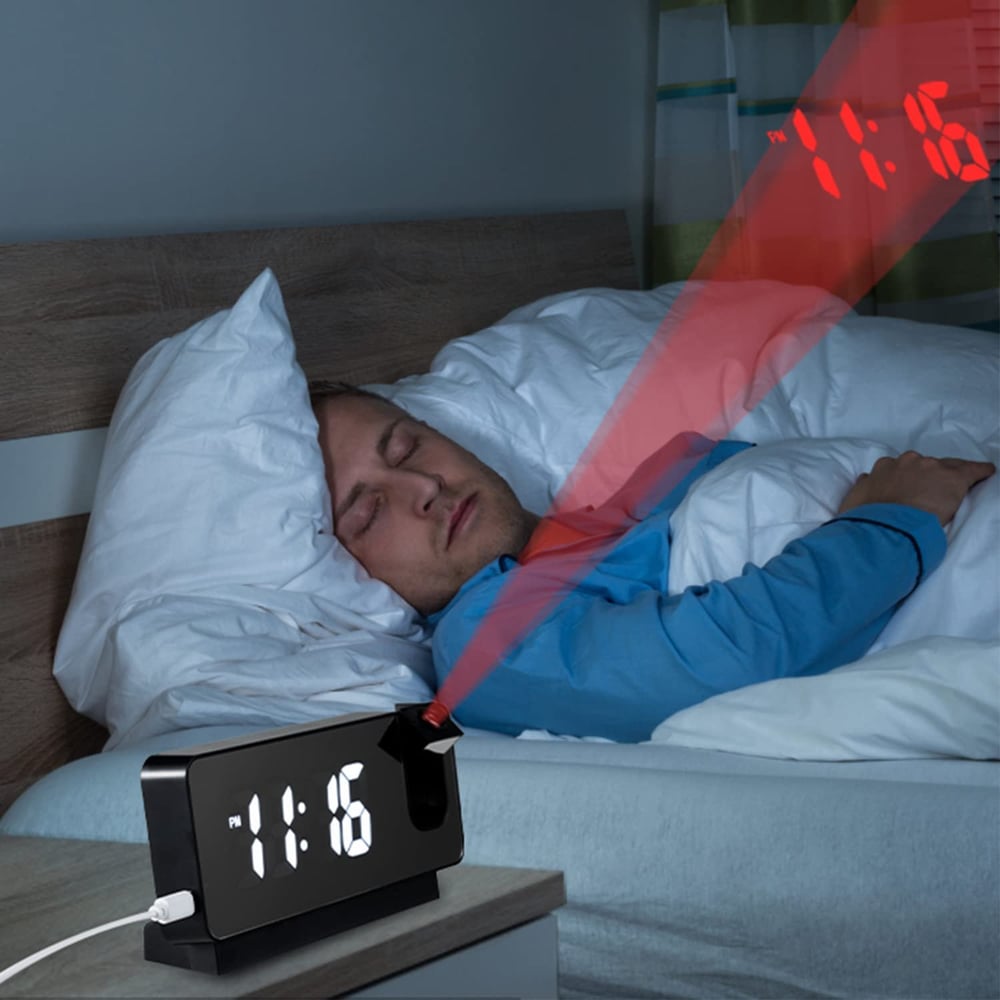 PrestigeRise Smart Alarmklocka | 180° Tidsprojektion, Dubbelalarm & USB Laddningshub