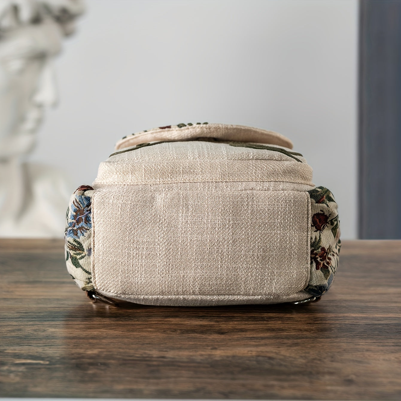 EthnoCharm Broderad Ryggsäck – Konstnärlig och Praktisk