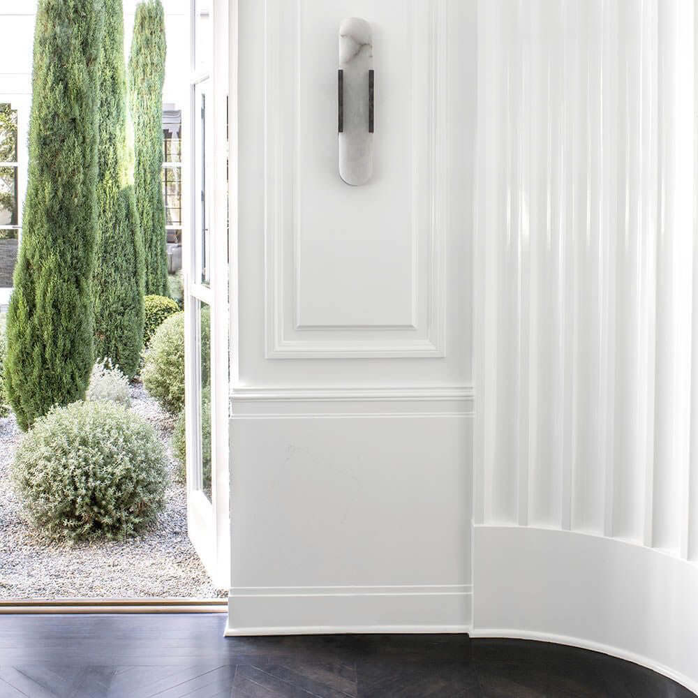 Modern Vägglampa - Alabaster & Metall
