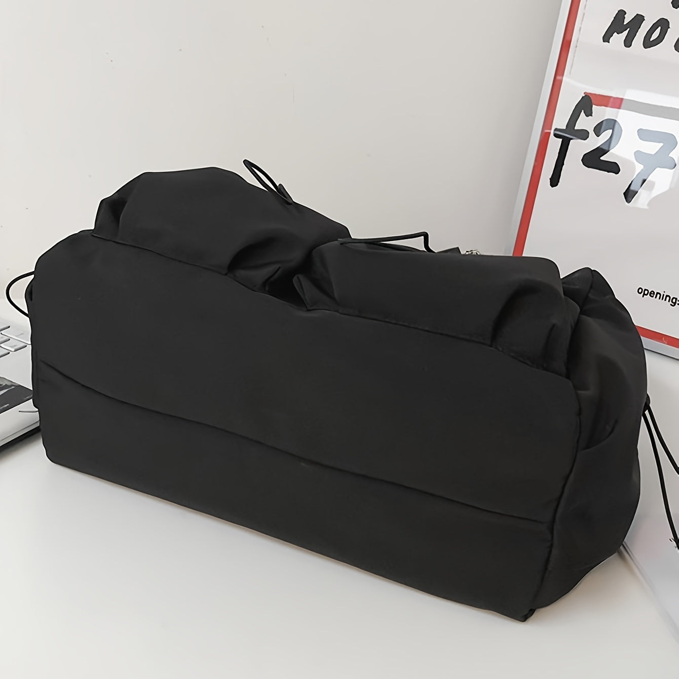 UrbanEase Crossbody-väska – Dragskoaxelväska med stor kapacitet