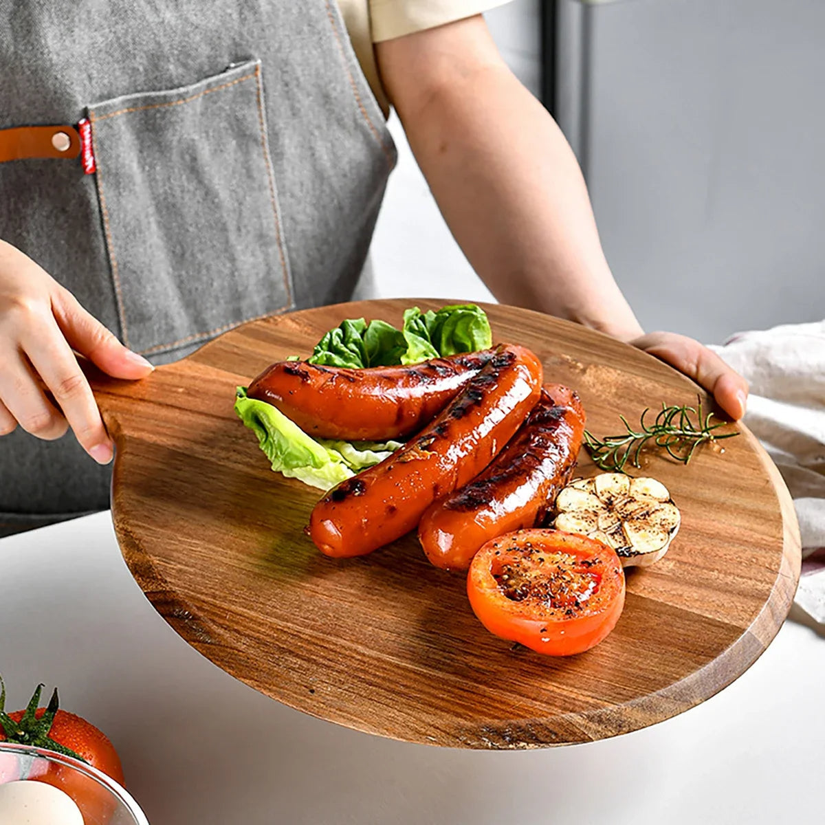 Rund Skär- och Serveringsbräda i Akaciaträ - Sienna