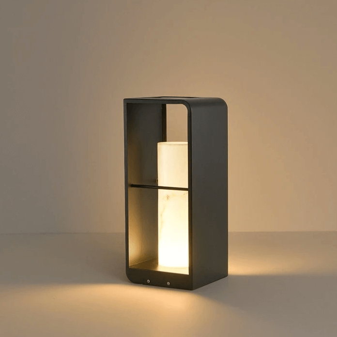 Solenergi Utomhuslampa - Stilig Trädgårdsbelysning