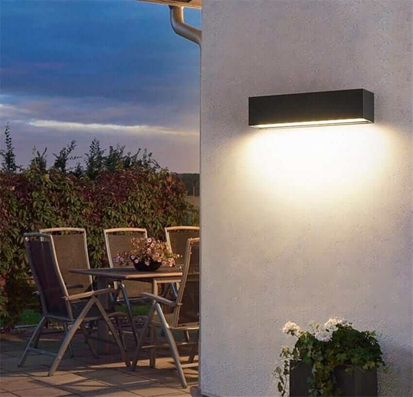 Modern Utomhus Vägglampa - LED Utomhusbelysning