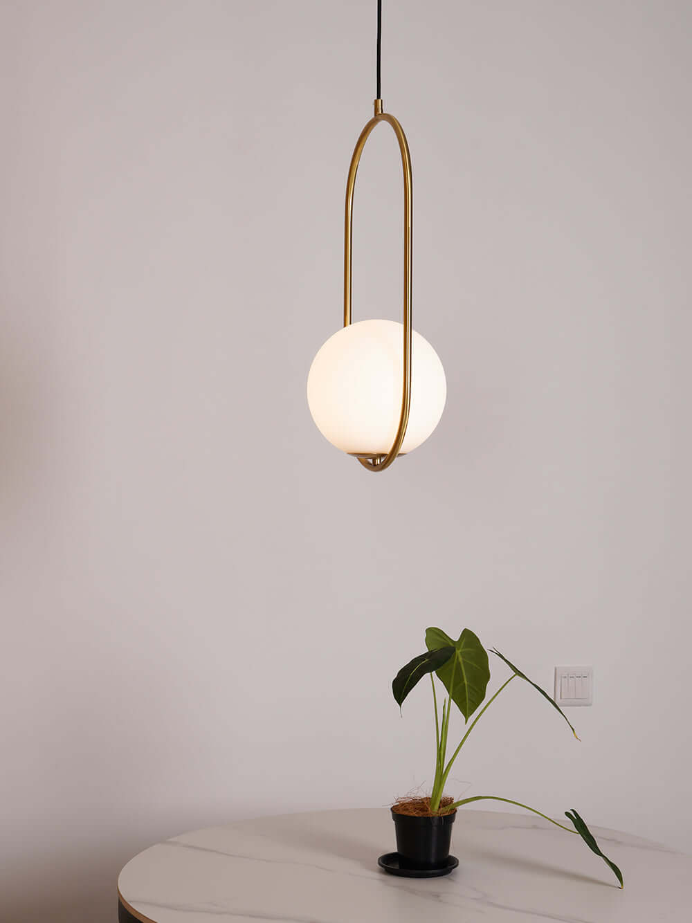 Modern Taklampa - Elegant & Stilren Design