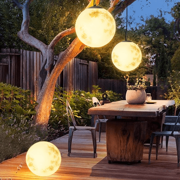 Måneformad Trädgårdslampa - Stämningsfull