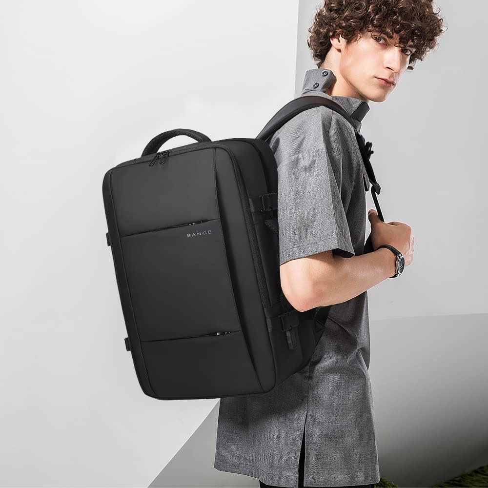 Expanderbar 26–45L Vattentät Reserucksack med Laptopfack och Dufflealternativ
