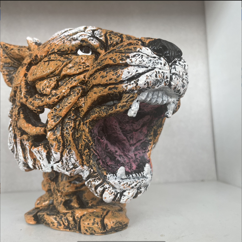 Livaktiga Dekorativa Djurfigurer – WildGrace