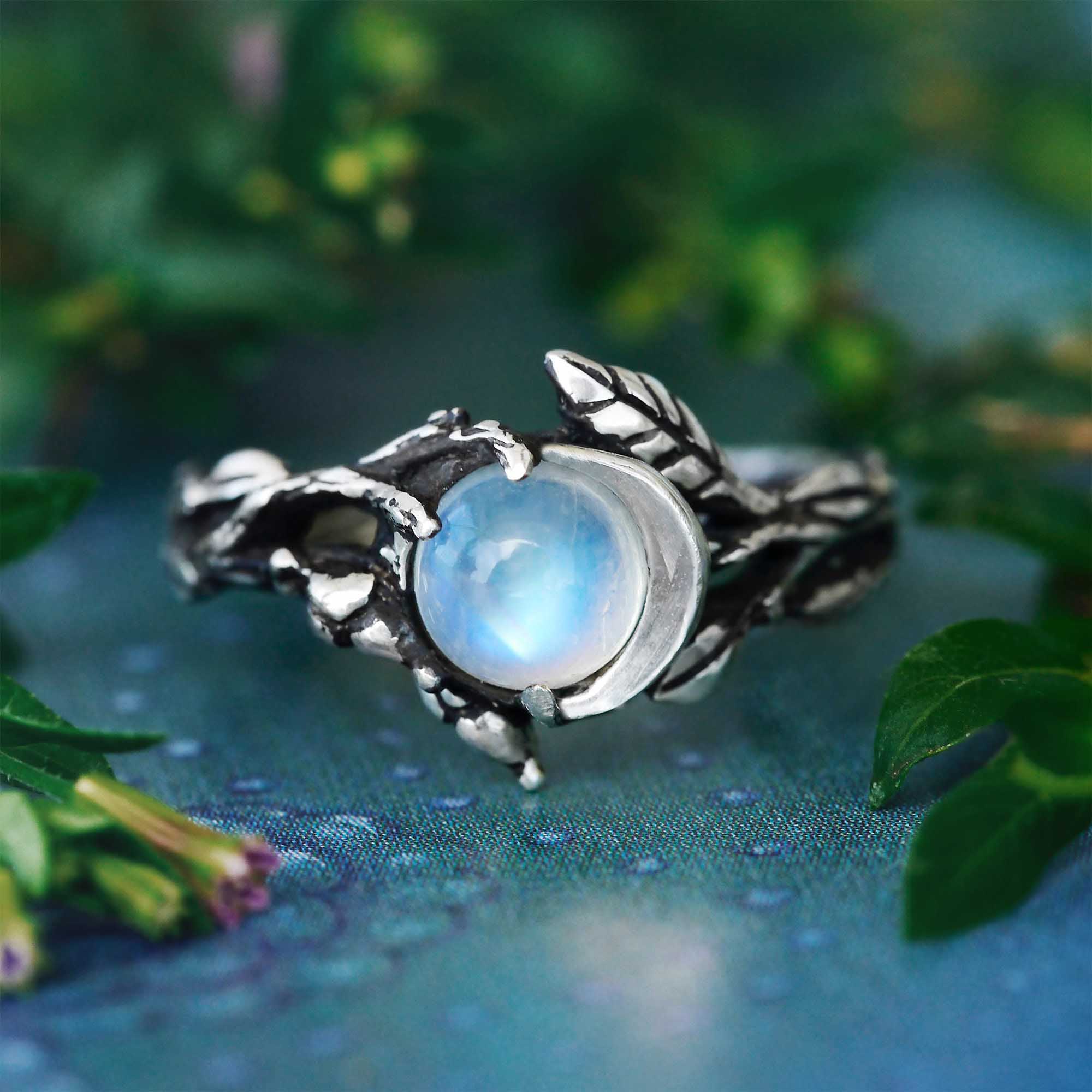 Stilren Månsten Statement Ring – Iris