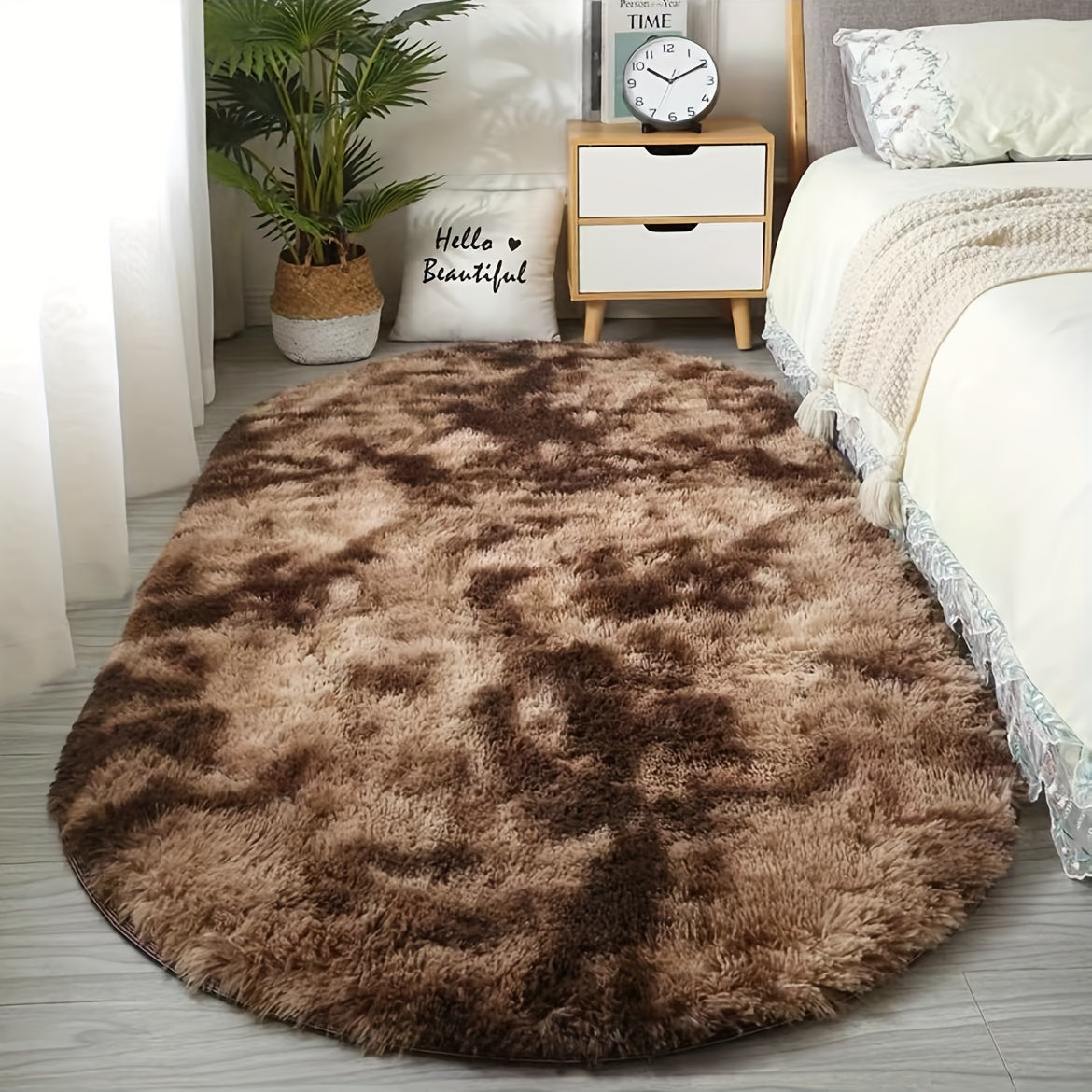 Plush Oval Rug – Mjuk och Stilig Matta för Sovrum och Vardagsrumsdekoration