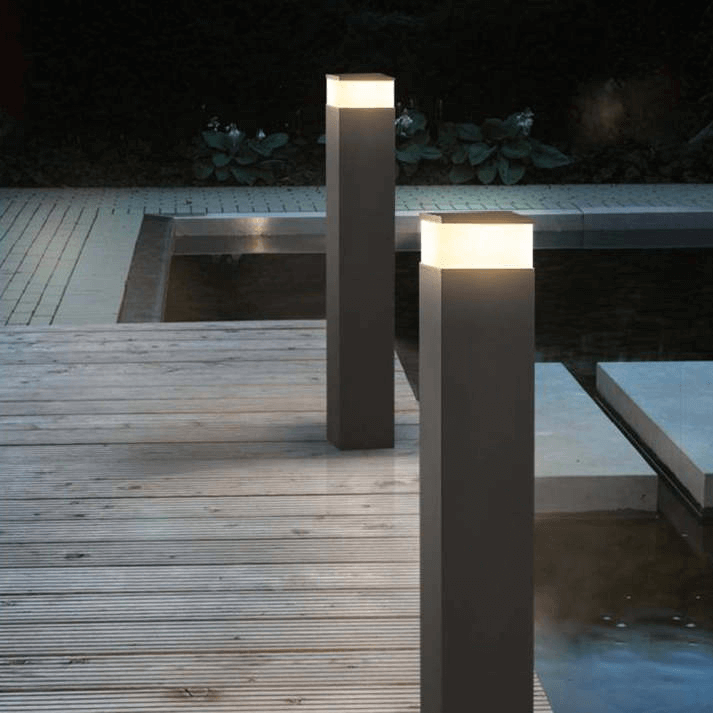 LED Utomhuslampa - Rektangulär Metall Design
