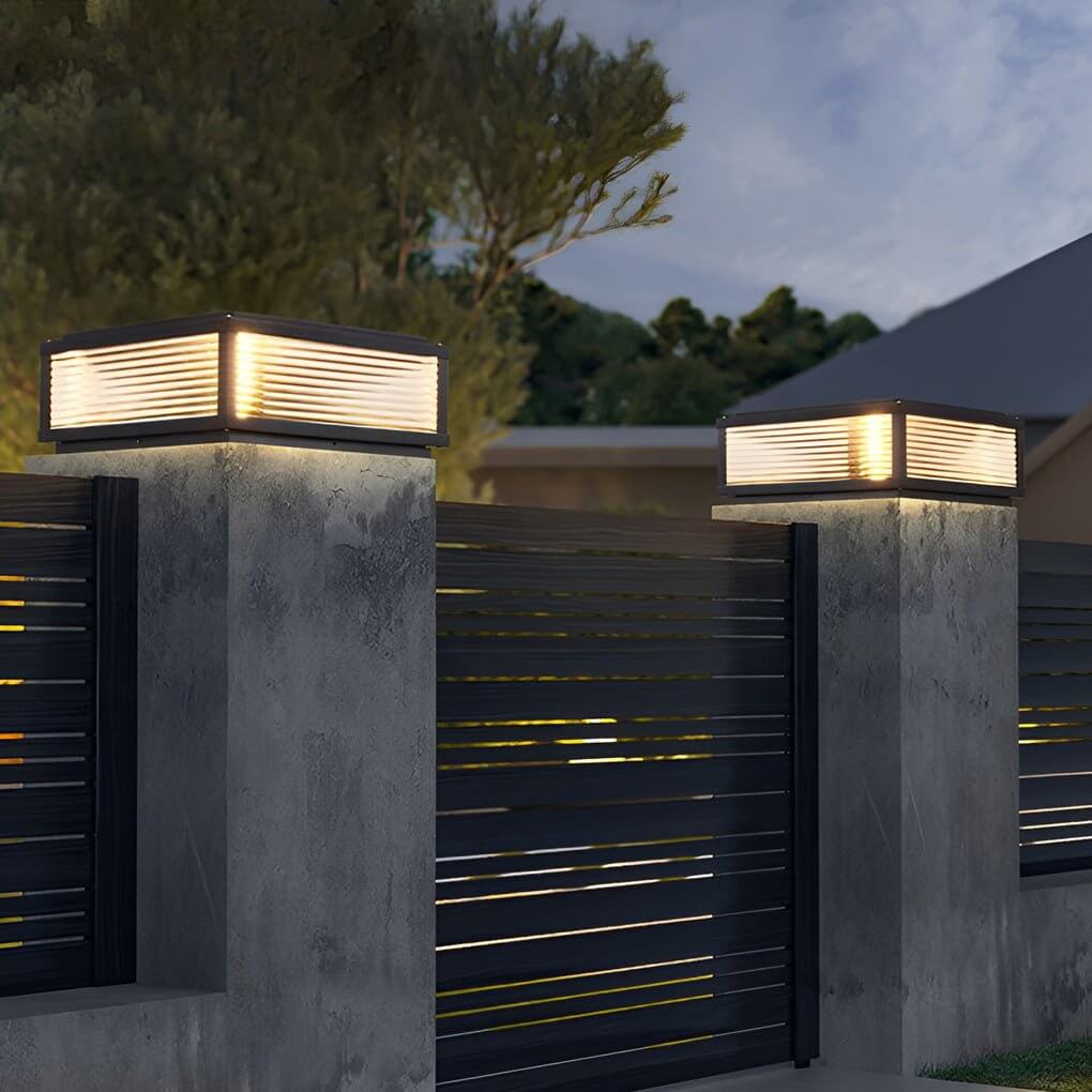 Modern LED Utomhus Stolplampa - Ribbat Glas