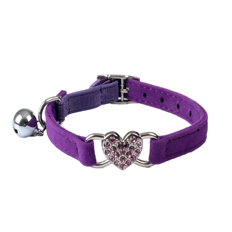 Glittrande Hjärta Katt Halsband – Ge Din Katt en Lyxig Touch