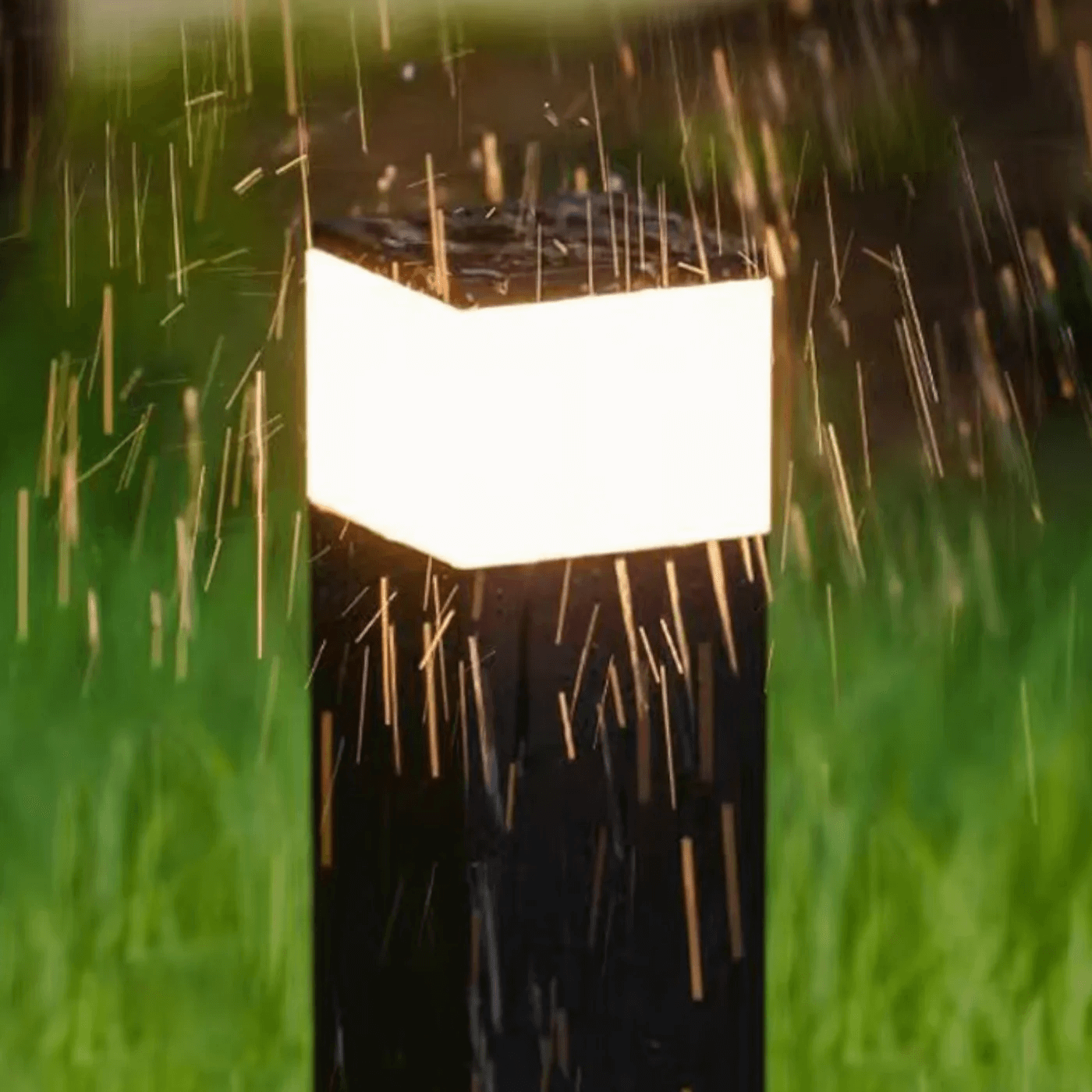 LED Utomhuslampa - Rektangulär Metall Design