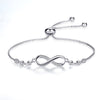 Stilren och Justerbar Infinity Armband – Nova
