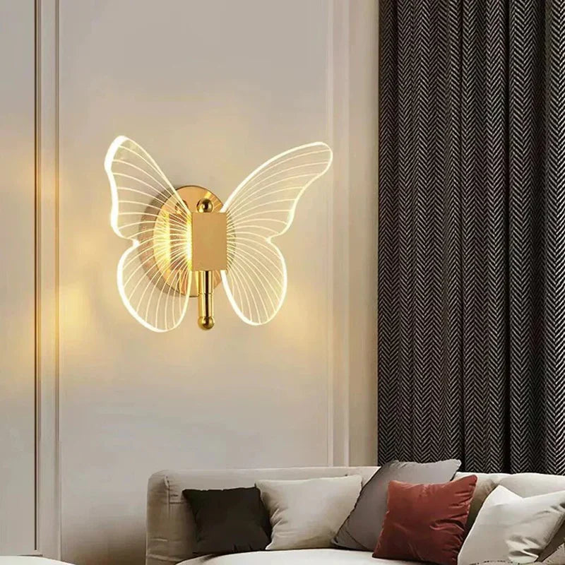 RadiantCharm Fjäril Vägglampa | Hållbar och Energisparande LED-lampa