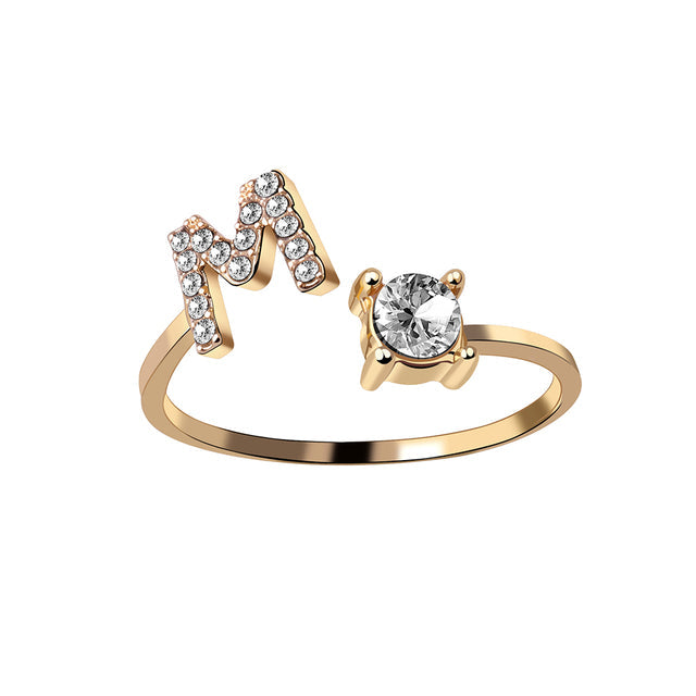 JewelEngrave | Elegant ring med dina initialer, för att bevara minnena levande