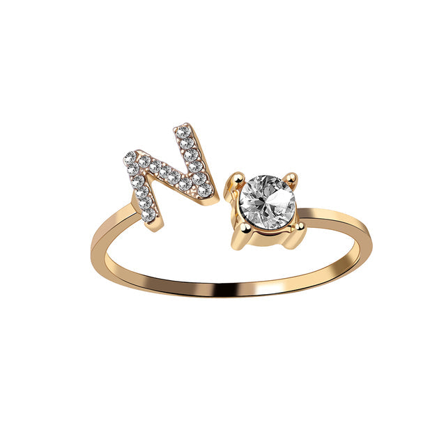 JewelEngrave | Elegant ring med dina initialer, för att bevara minnena levande