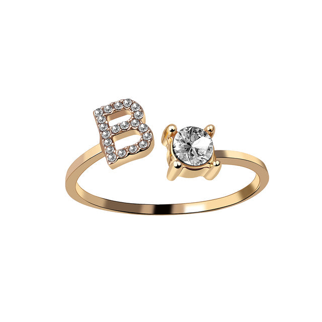 JewelEngrave | Elegant ring med dina initialer, för att bevara minnena levande