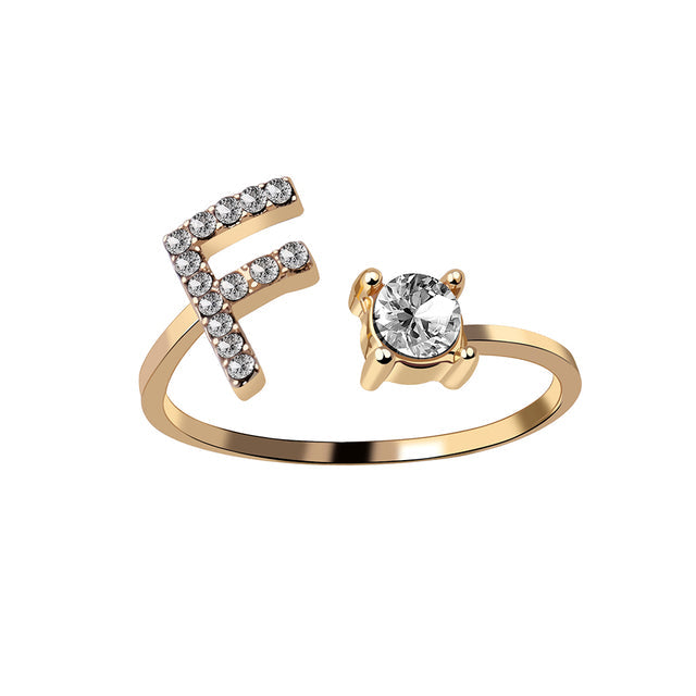 JewelEngrave | Elegant ring med dina initialer, för att bevara minnena levande