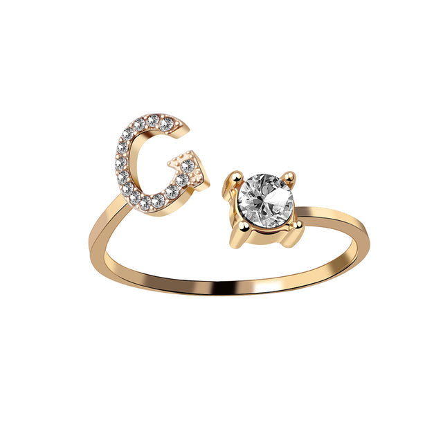 JewelEngrave | Elegant ring med dina initialer, för att bevara minnena levande