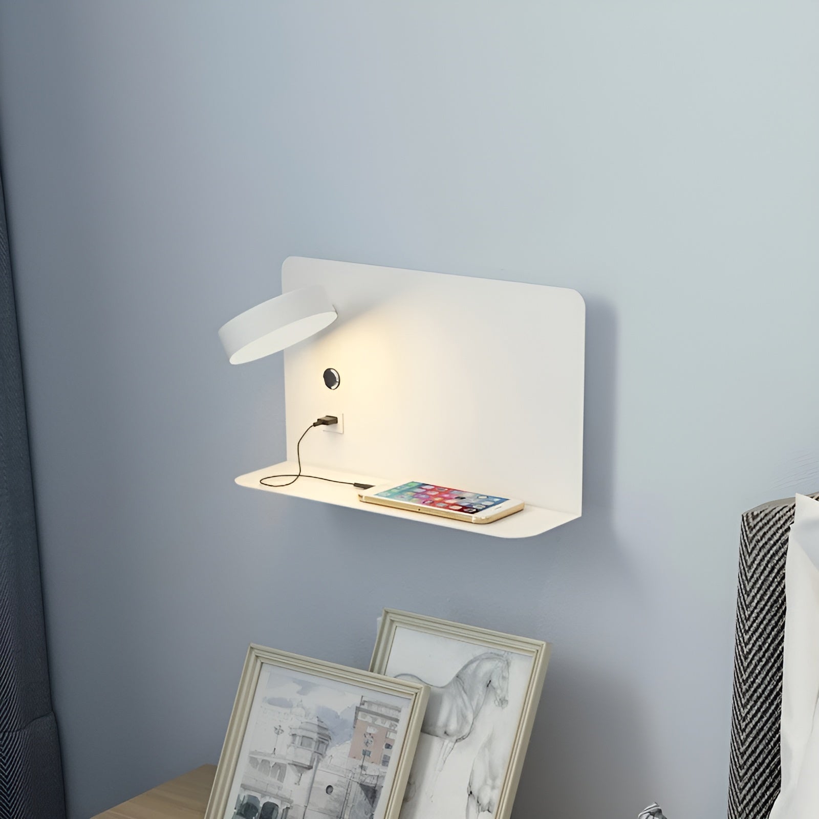 LED Vägglampa med USB-laddare och strömbrytare - GlowPort