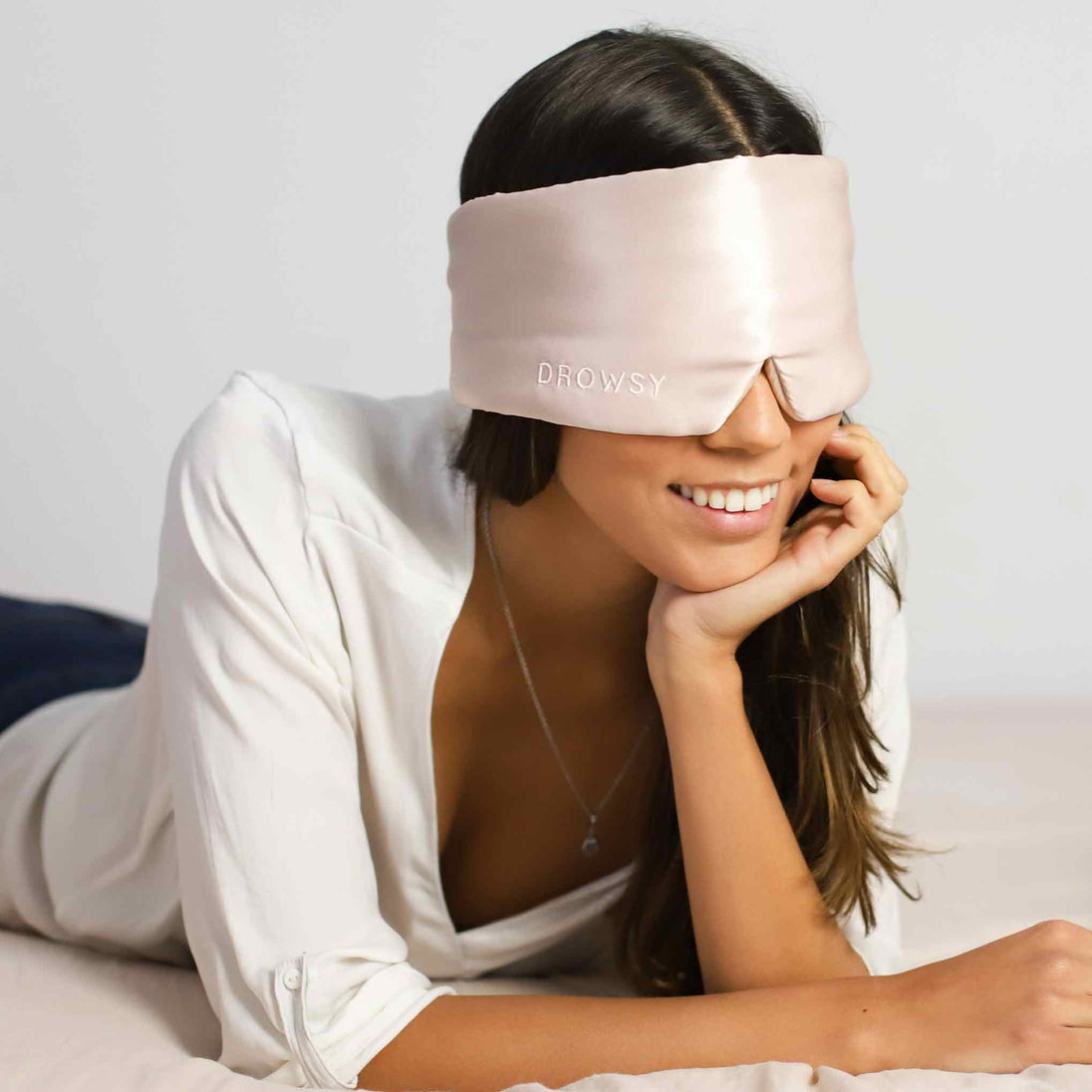 Lyxig Silkes Ögonmask – RelaxMask
