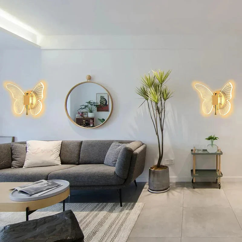 RadiantCharm Fjäril Vägglampa | Hållbar och Energisparande LED-lampa
