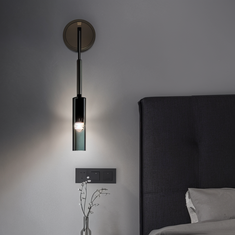 Minimalistisk Vägglampa med Rökt Glas – Orvane