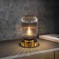 Oriantha - Nordisk bordlampe med ribbet glas