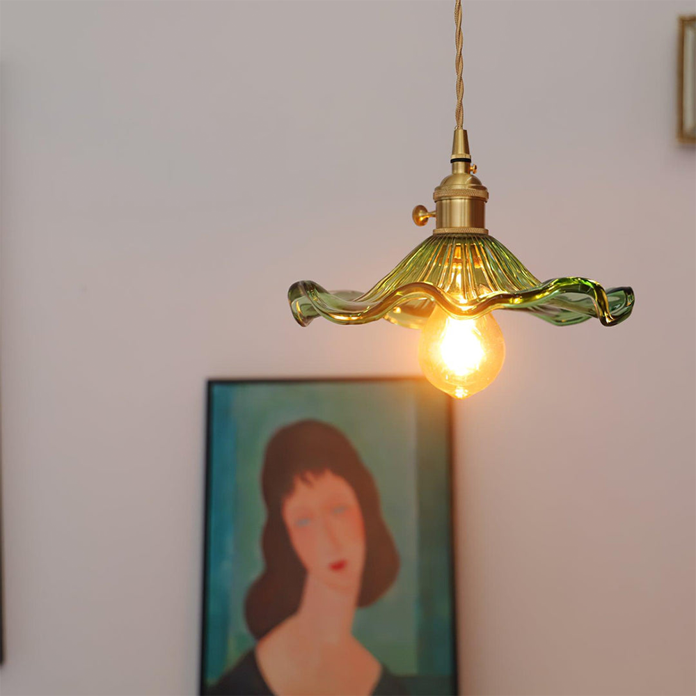 FleurLuxe Kopparhängande Lampa | Designer blommig pendellampa för sofistikerade interiörer